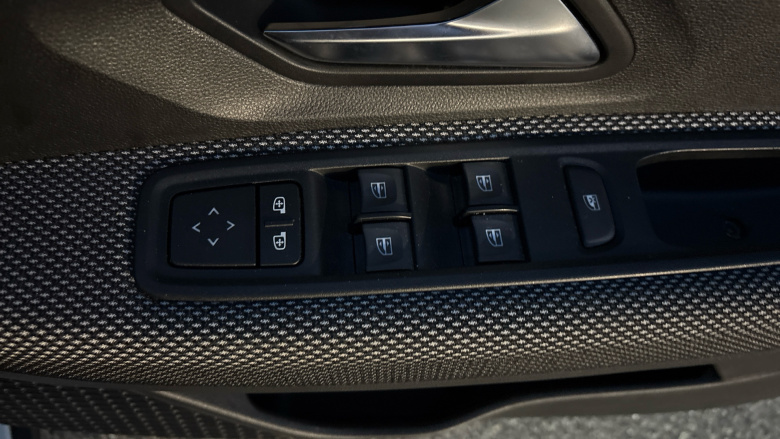 Dacia Jogger 1.0 TCe Comfort 5dr Petrol Estate